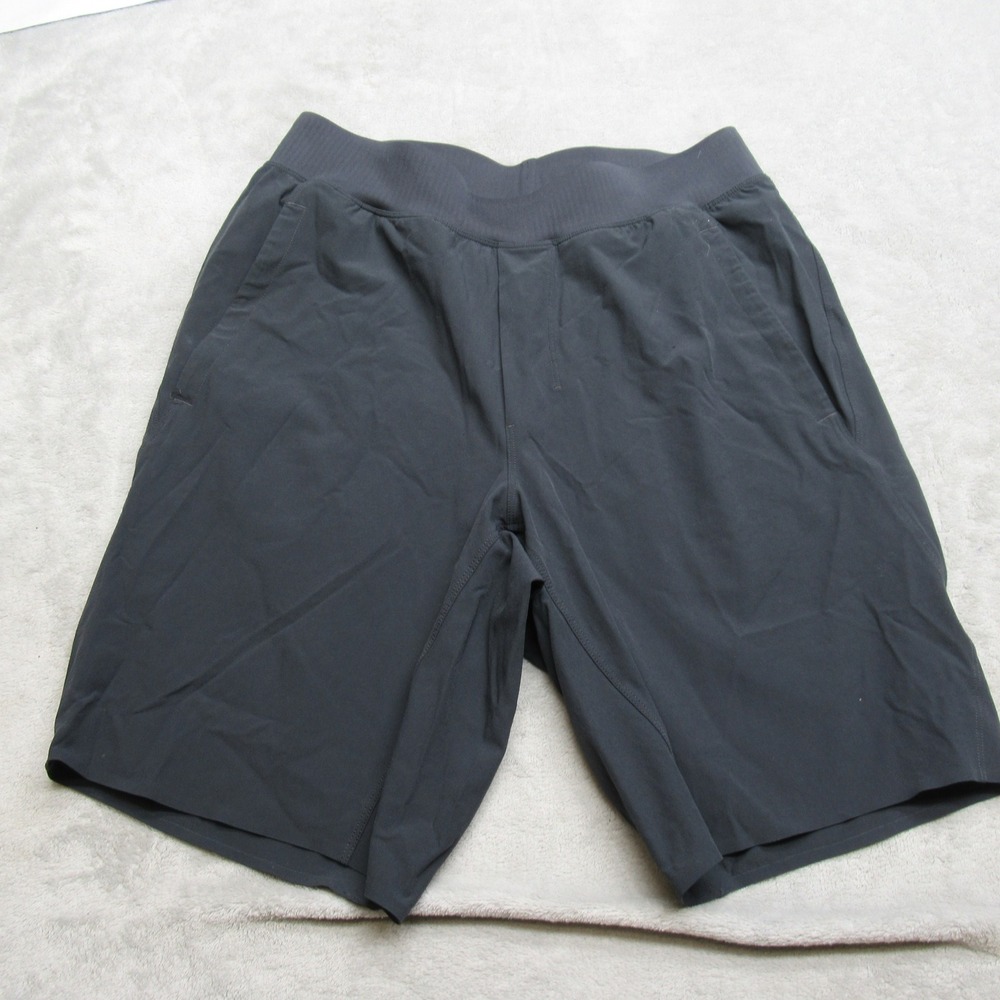 Lululemon Shorts Mens‎ Small Black Elastic Waist Pockets Linerless Athletic Gym